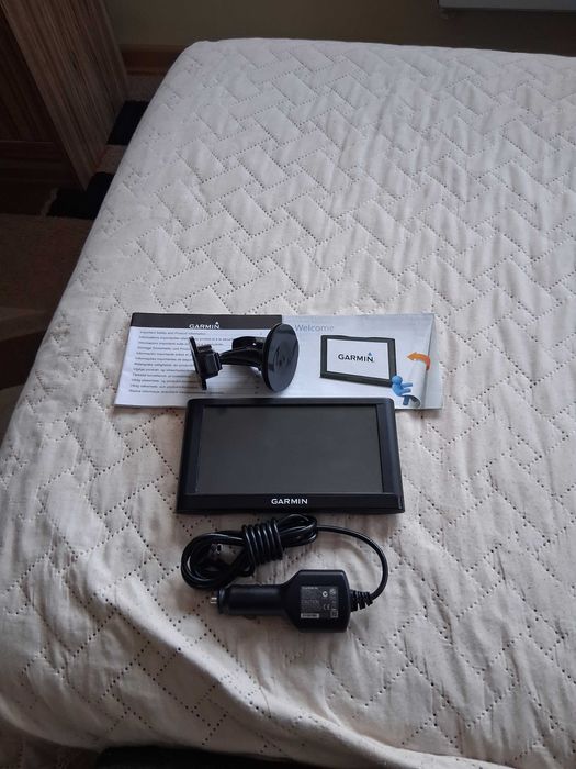 Продавам навигация GARMIN