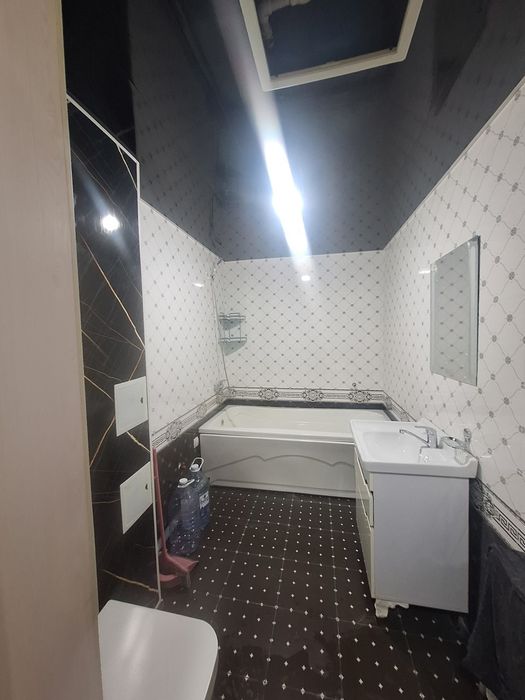 Vokzal hududida novastroyka