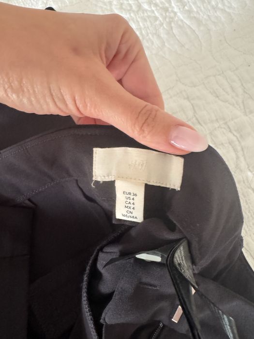 Черен елегантен дамски панталон HM