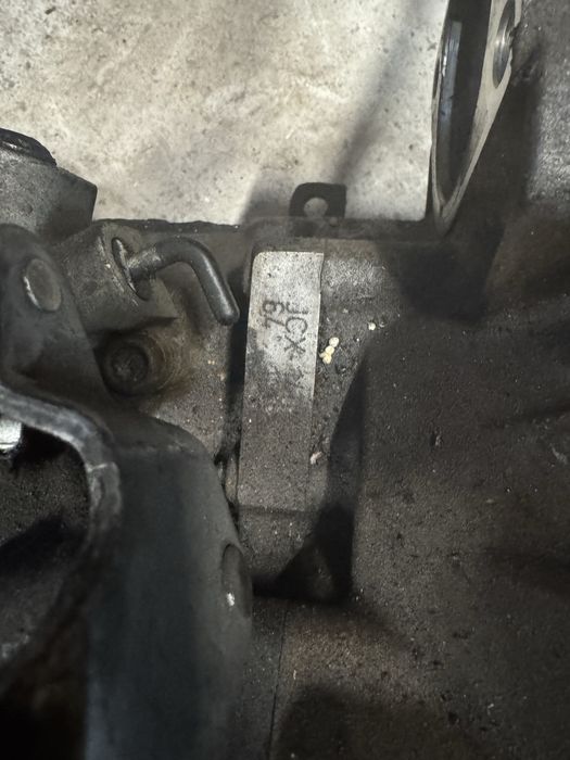 Скоростна кутия Голф 5 1.9 tdi 5 скорости golf V GQQ JCX JCR HNV