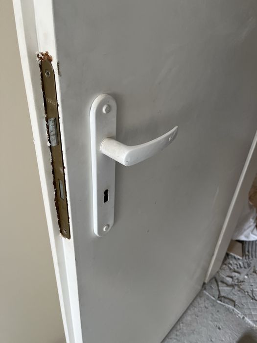 Врати- каси и крила