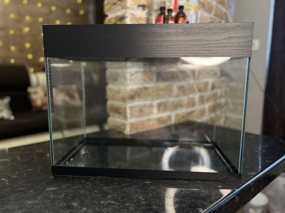 продаю аквариум для рыбок