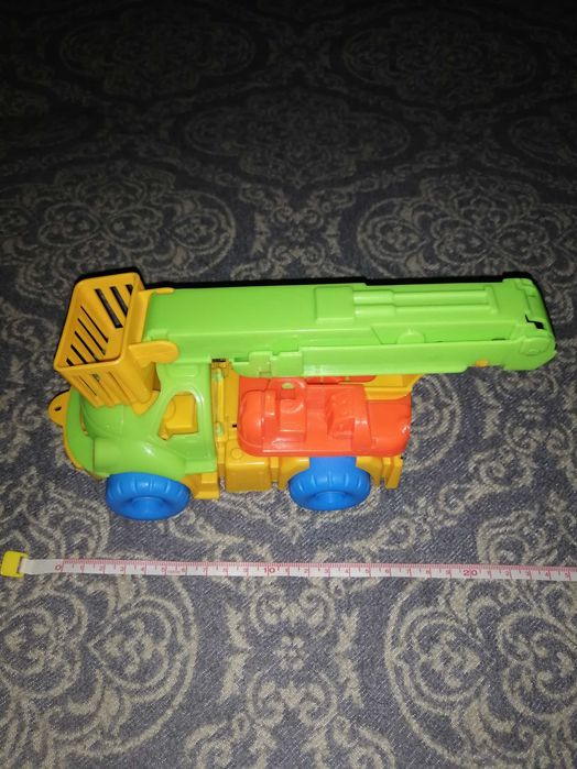 Игрушки (машинки)