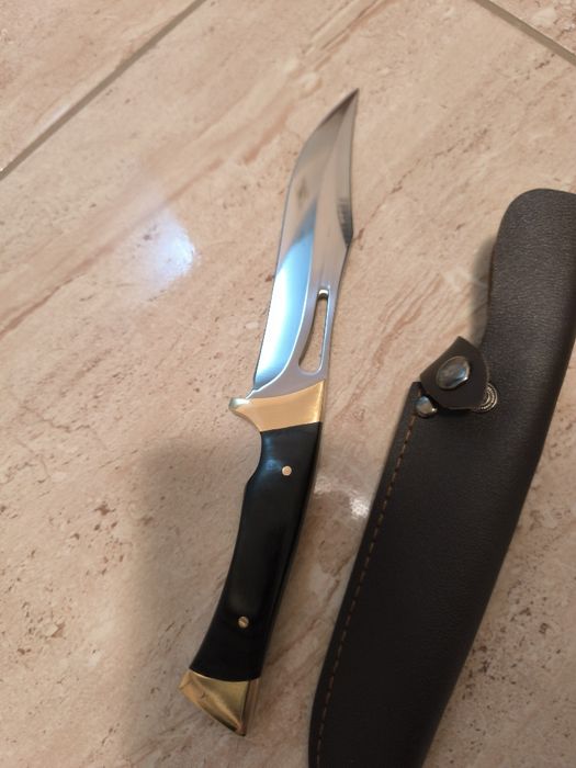 Cutit vânătoare nou