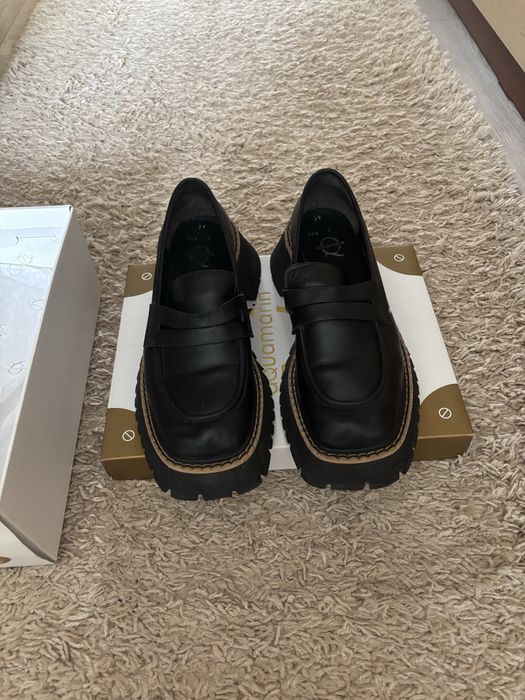 Продам лоферы ,кожа,39 размер