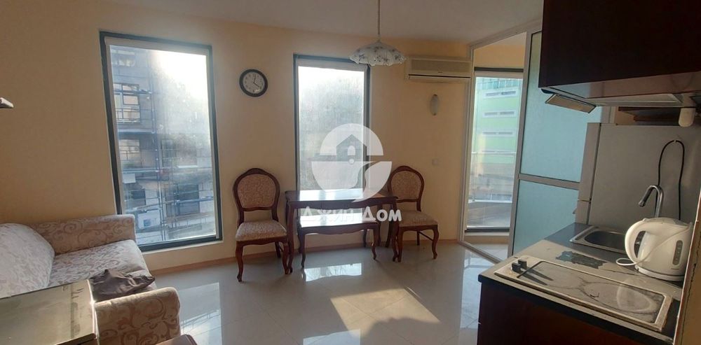 Продава се Едностаен апартамент в к.к. Слънчев бряг - 57 кв.м за 1044 €/кв.м - Снимка #2