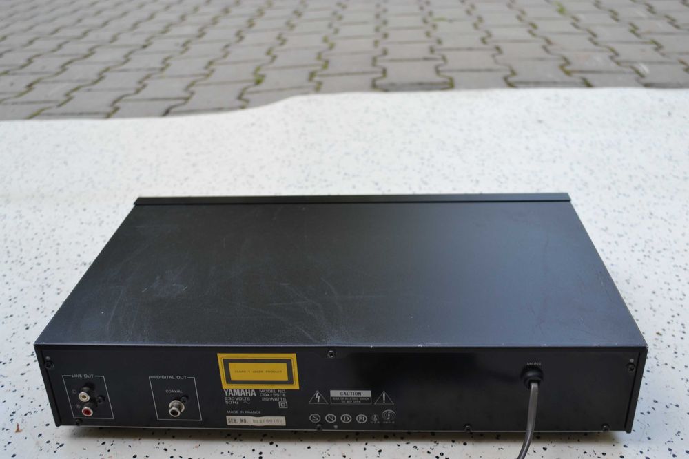 Cd player Yamaha CDX 550 E