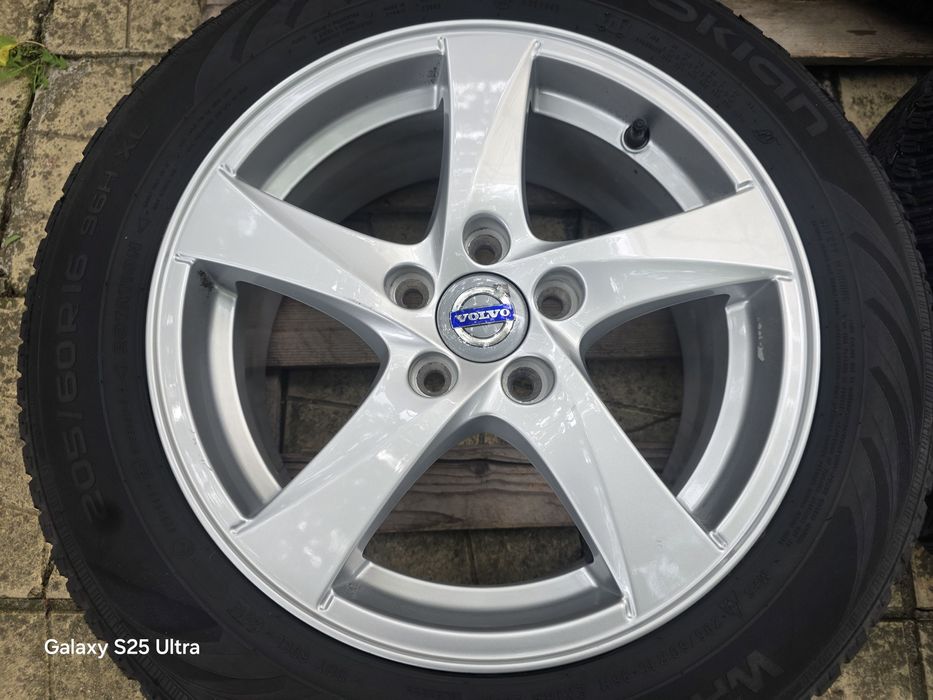 Лети джанти 16ки 5х108 Volvo + зимни гуми 205/60/16