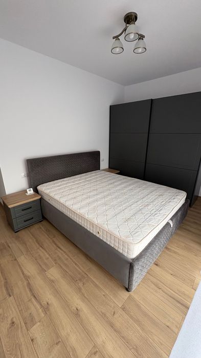 Închiriez apartament 3 camere RADSOR Râșnov