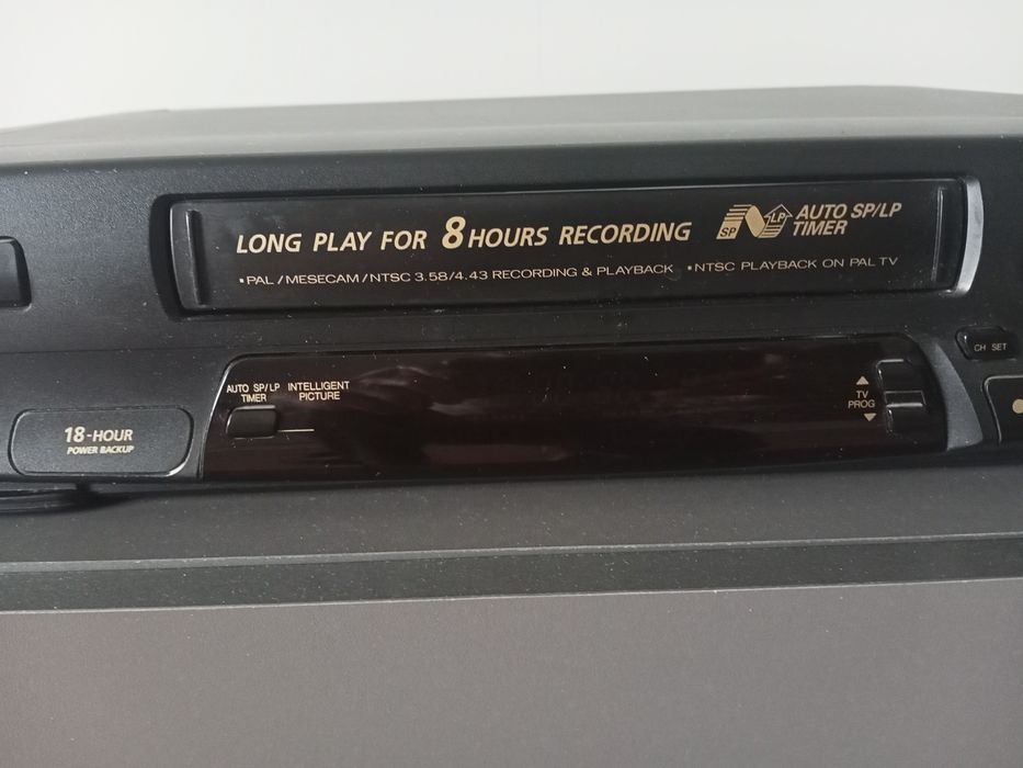 видеомагнитофон JVC. Япония