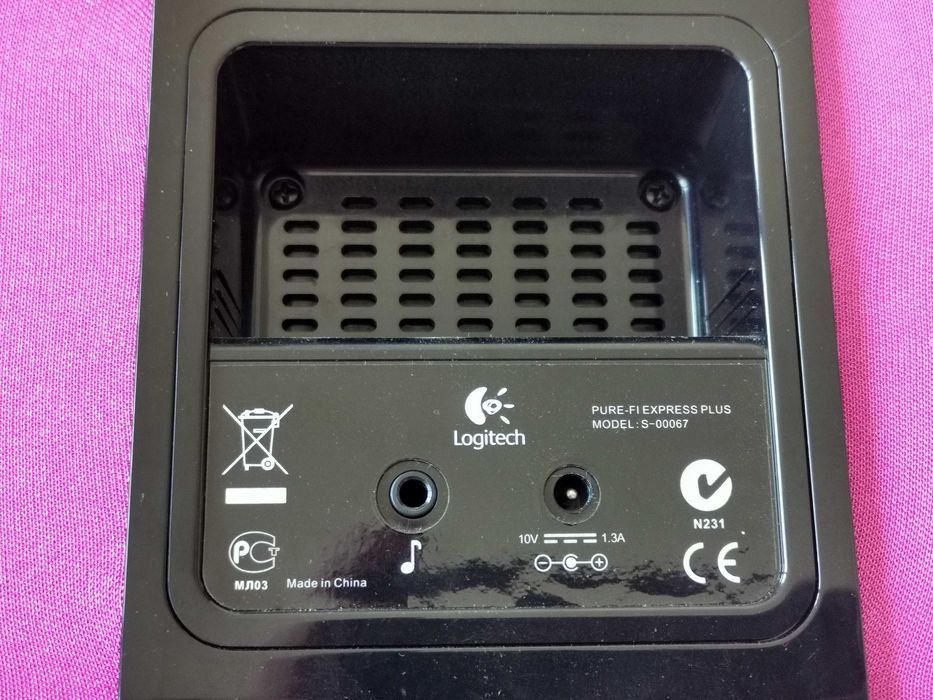 Sistem sunet stereo Logitech Pure-fi Express Plus