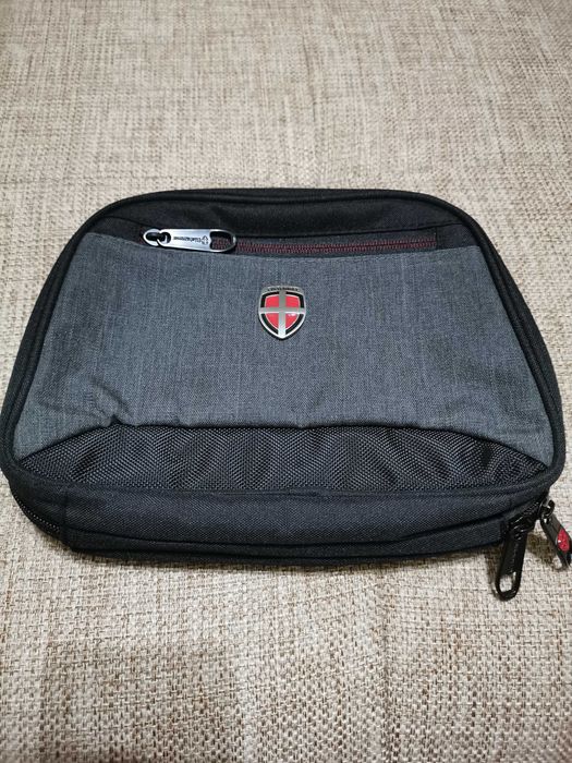 Borseta  noua unisex