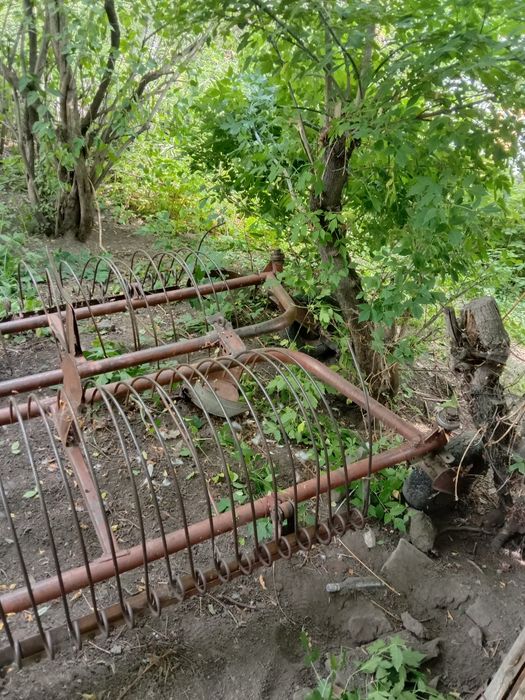Продам грабли поперечные, советские