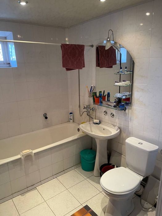 Юнусабад 18 - 3/3/4 кирпичный дом