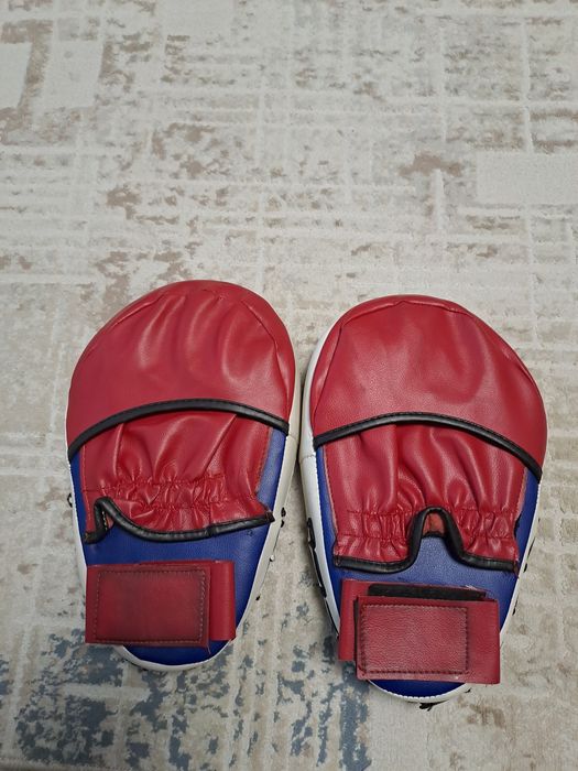 Боксёрские лапы адидас
