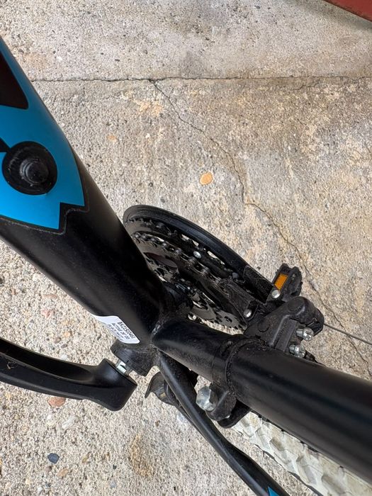 Vand bicicleta pe care am folosito de 2 ori