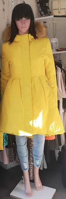Зимно дамско жълто яке