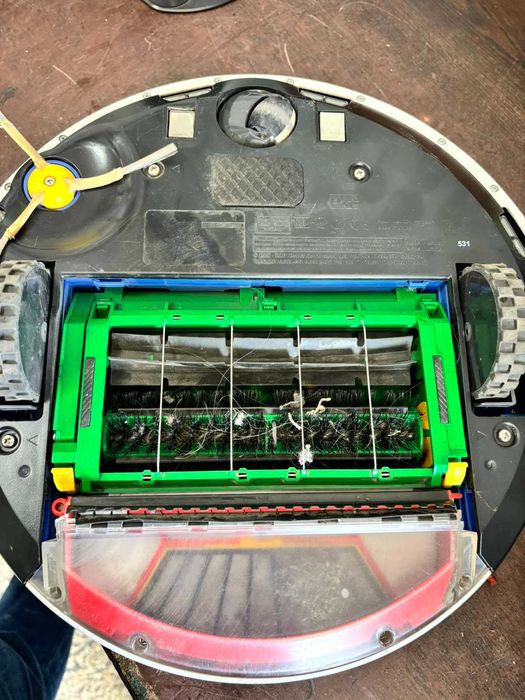 Прахосмукачка робот RUMBA 531 за части