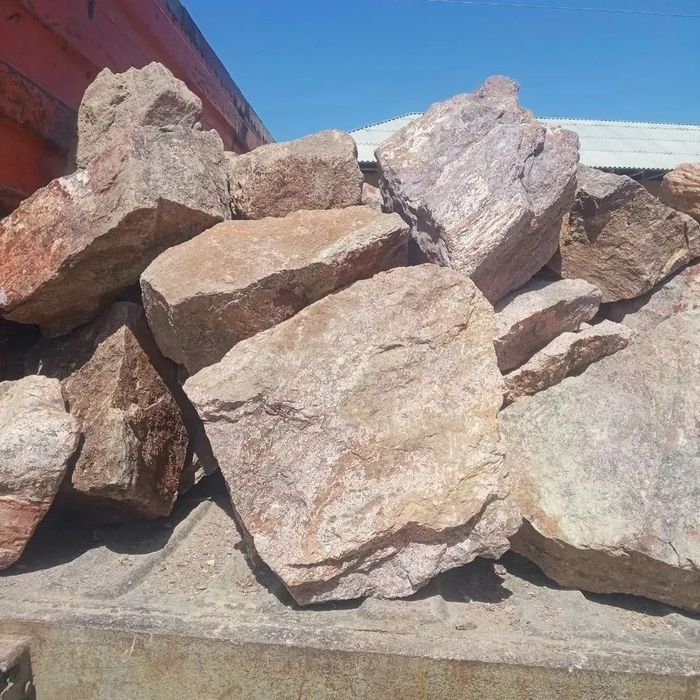 Натуральный камень