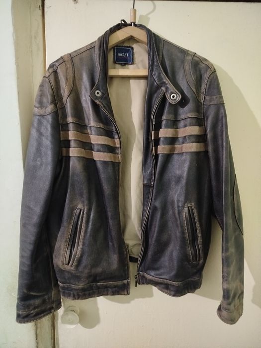 Продам кожаные куртки.