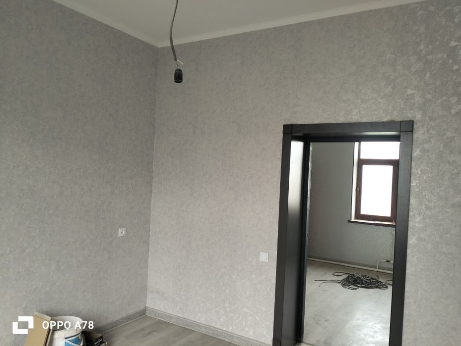 Yangi qurilgan xovli uy sotiladi