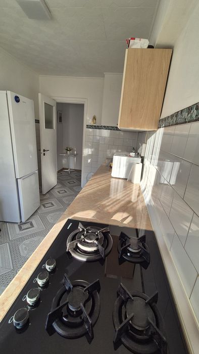Apartament de închiriat