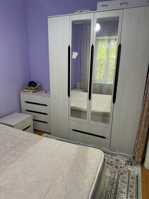 Спальный гарнитур