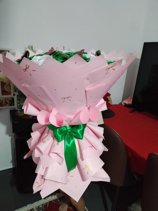 Buchet Lux din trandafiri de satin – Model Smarald & Princess Tiara – Handmade