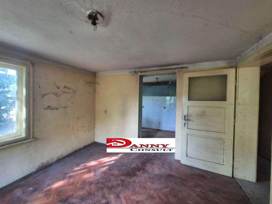 Продава се Къща в Велико Търново, Акация - 100 кв.м за 561 €/кв.м - Снимка #3