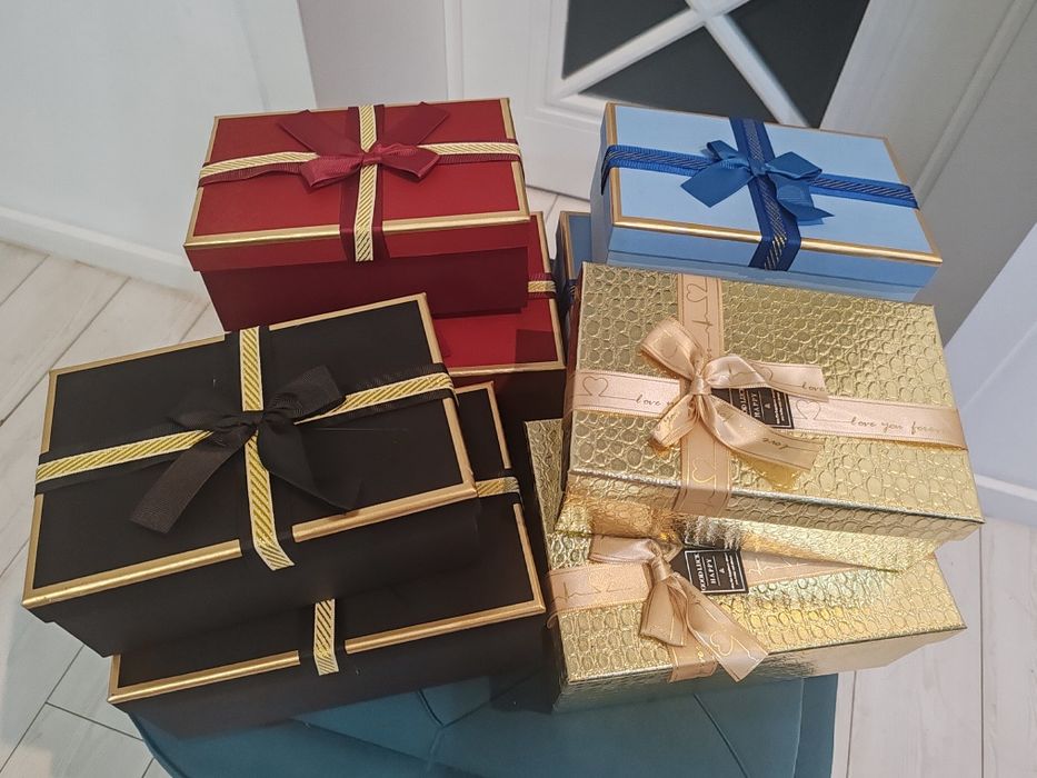 Коробки подарочные, новые