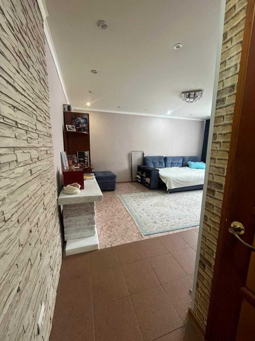 Продам 1 комнатную квартиру