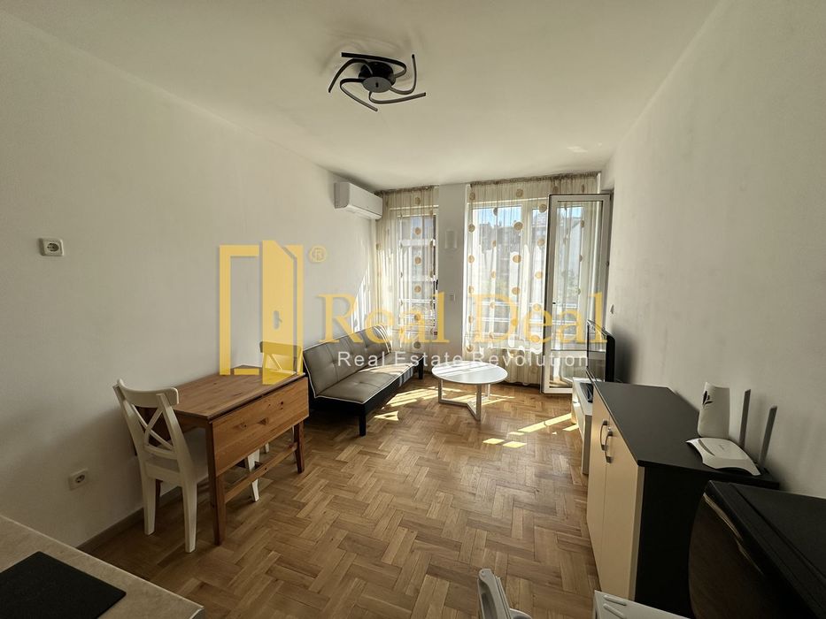 Дава се под наем Двустаен апартамент в София, Зона Б-19 - 55 кв.м за 418.71 € - Снимка #1