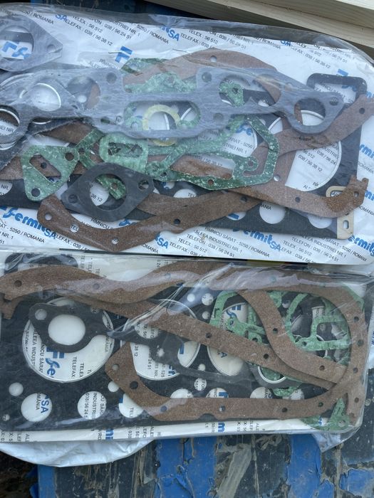 Set garnituri / plăcuțe frână / Discuri ambreiaj Dacia 1300 1310