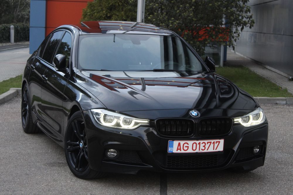 Bmw Seria 3 / 330e / M-paket / 252 CP