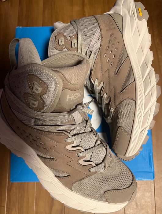 HOKA - спортни обувки