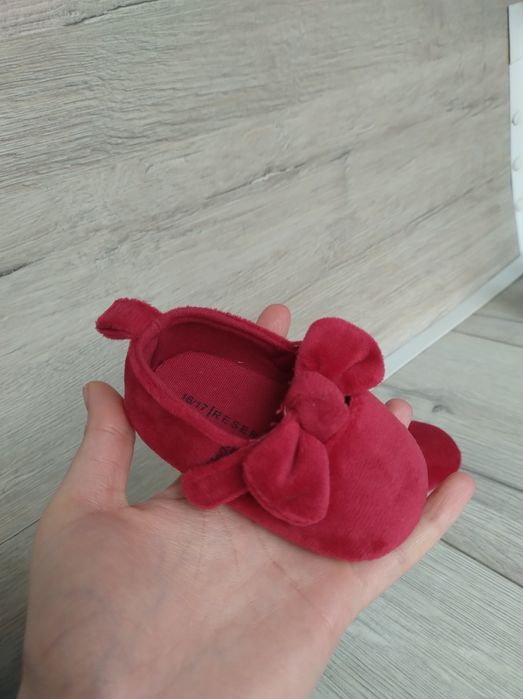 Бебешки балетки Reserved  16/17 номер