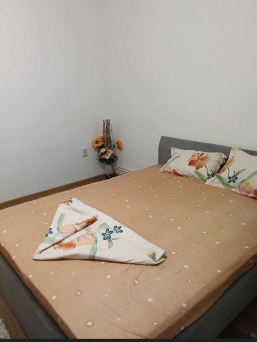 Garsoniera de închiriat