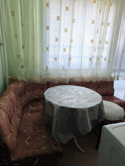 Двустаен апартамент в ж.к. Изгрев