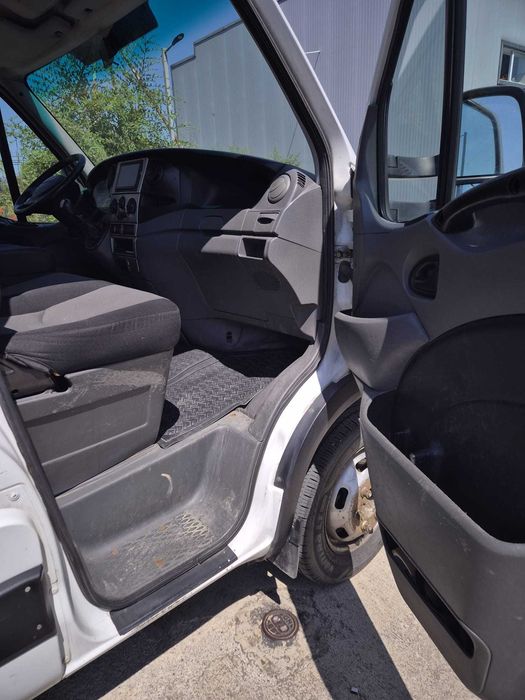 IVECO Daily Platforma