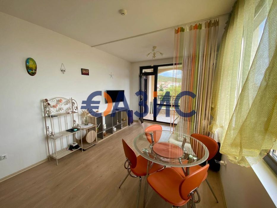 Продава се Двустаен апартамент в Свети Влас - 58 кв.м за 1438 €/кв.м - Снимка #2