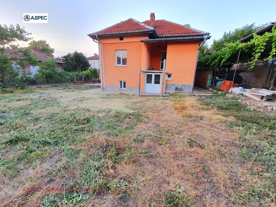 Продава се Къща в с. Коиловци, Област Плевен - 150 кв.м за 398 €/кв.м - Снимка #3