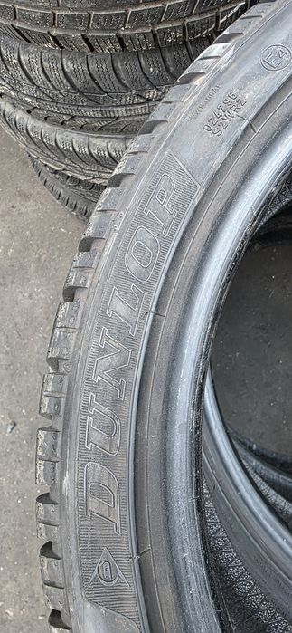 Гуми 2бр 215/40/17 - 1бр  - 38 евро