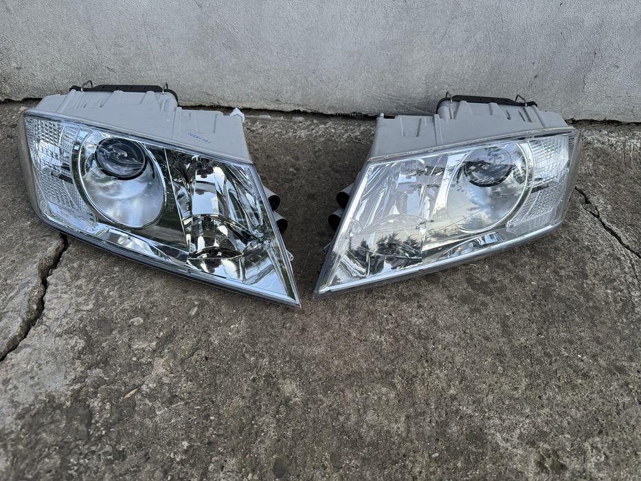 Set Faruri Noi DEPO (cu lupă) - Skoda Octavia 2 (2004-2008) - H7