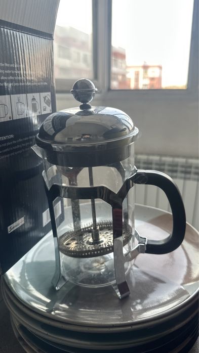 Продам чайник Samlu за 1499 тг!
