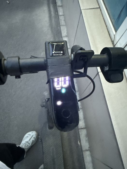 Электросамокат changbu max