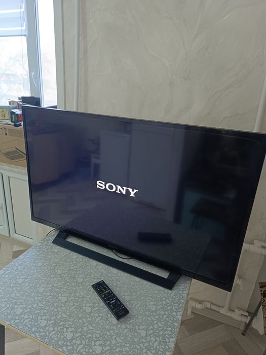 Телевизор диагональ 106 в хорошем состоянии