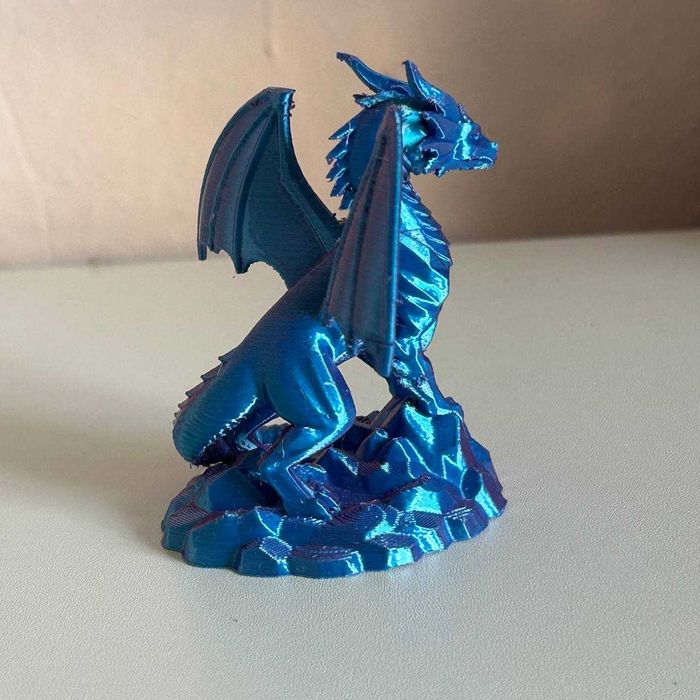 Декоративная фигурка дракона