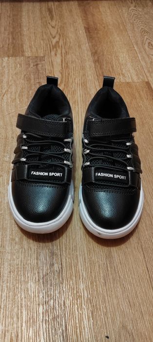 Кеды на мальчика 30р