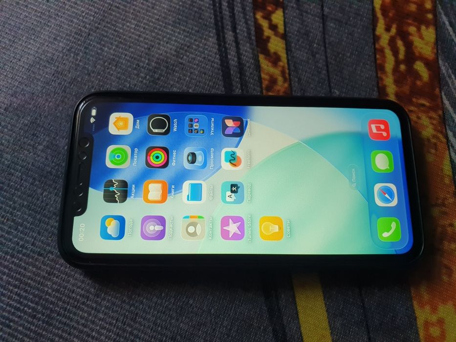 Айфон 11 128гб идеал