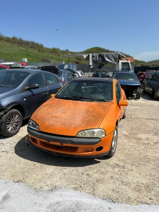 Dezmembrez Opel Tigra 1,4 benzina